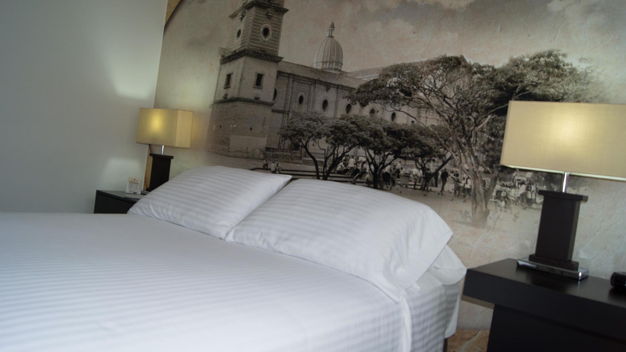 Aw Hotel Puerta De San Antonio Cali Buitenkant foto