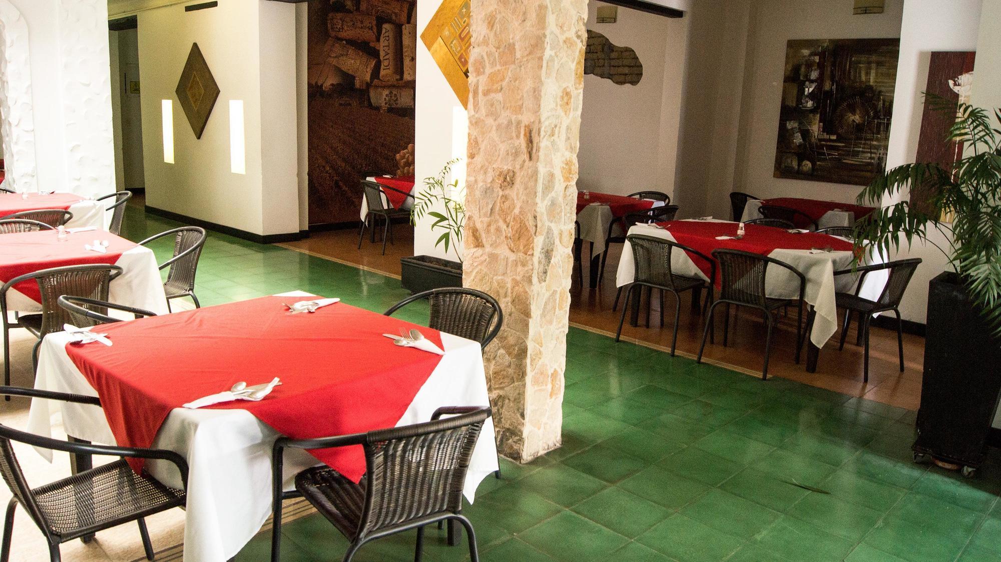 Aw Hotel Puerta De San Antonio Cali Buitenkant foto